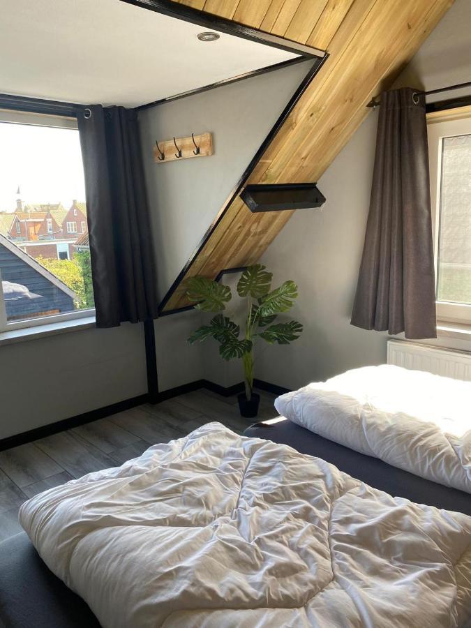 Huisje In Zeeland Helemaal Gerenoveerd Sint-Annaland Exterior foto