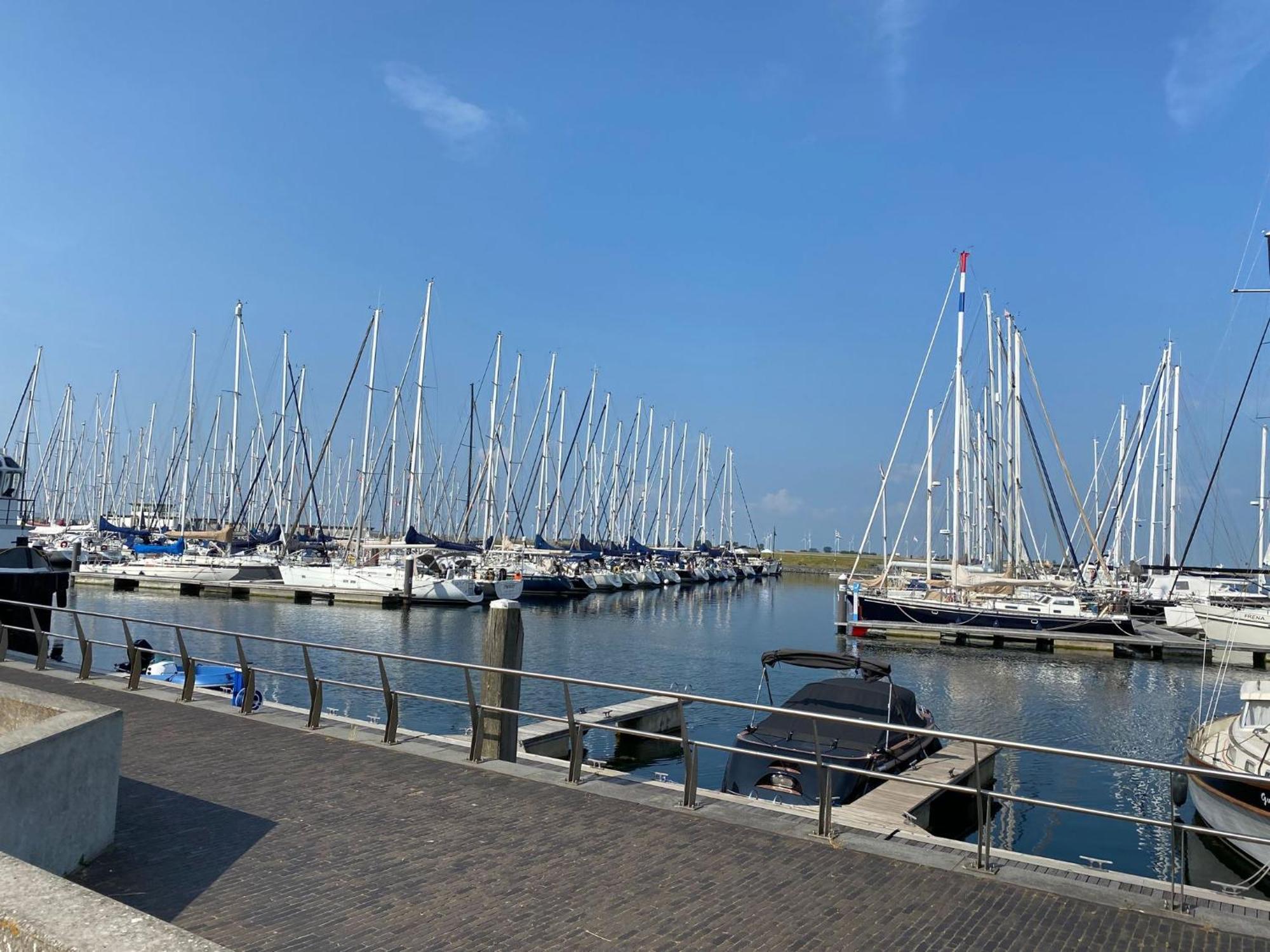 Huisje In Zeeland Helemaal Gerenoveerd Sint-Annaland Exterior foto